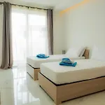アパート Ra6 - New, Bright & Spacious - Sliema-gzira Area!