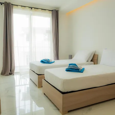 아파트 Ra6 - New, Bright & Spacious - Sliema-gzira Area!