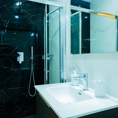 Ra6 - New, Bright & Spacious - Sliema-gzira Area! 그지라