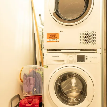 아파트 Ra6 - New, Bright & Spacious - Sliema-gzira Area! 그지라