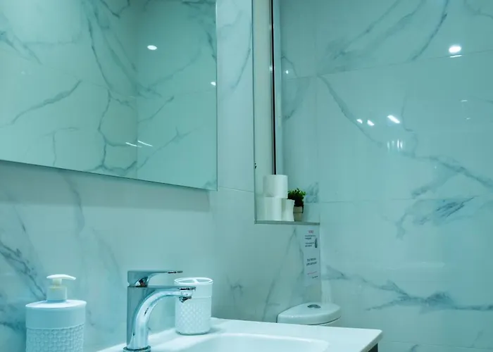 Apartamento Ra6 - New, Bright & Spacious - Sliema-gzira Area! *