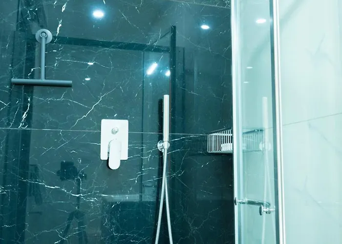 Ra6 - New, Bright & Spacious - Sliema-gzira Area! Gzira