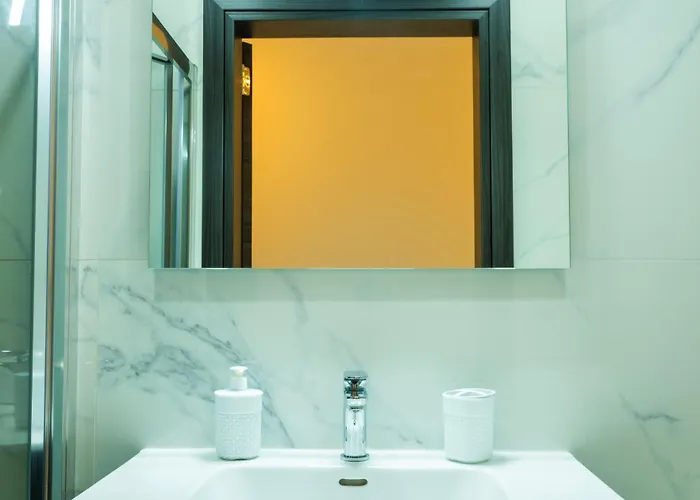 Apartamento Ra6 - New, Bright & Spacious - Sliema-gzira Area!