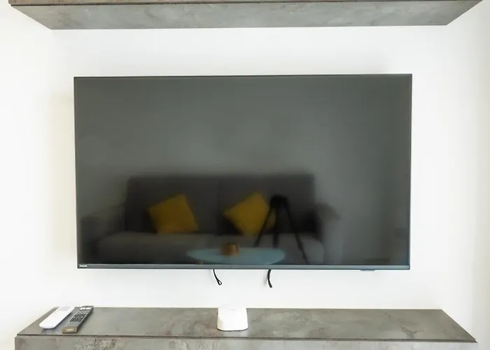 Apartamento Ra6 - New, Bright & Spacious - Sliema-gzira Area!